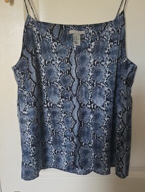 NWOT. H&M Blue Snake-Print Spaghetti Strap Cami